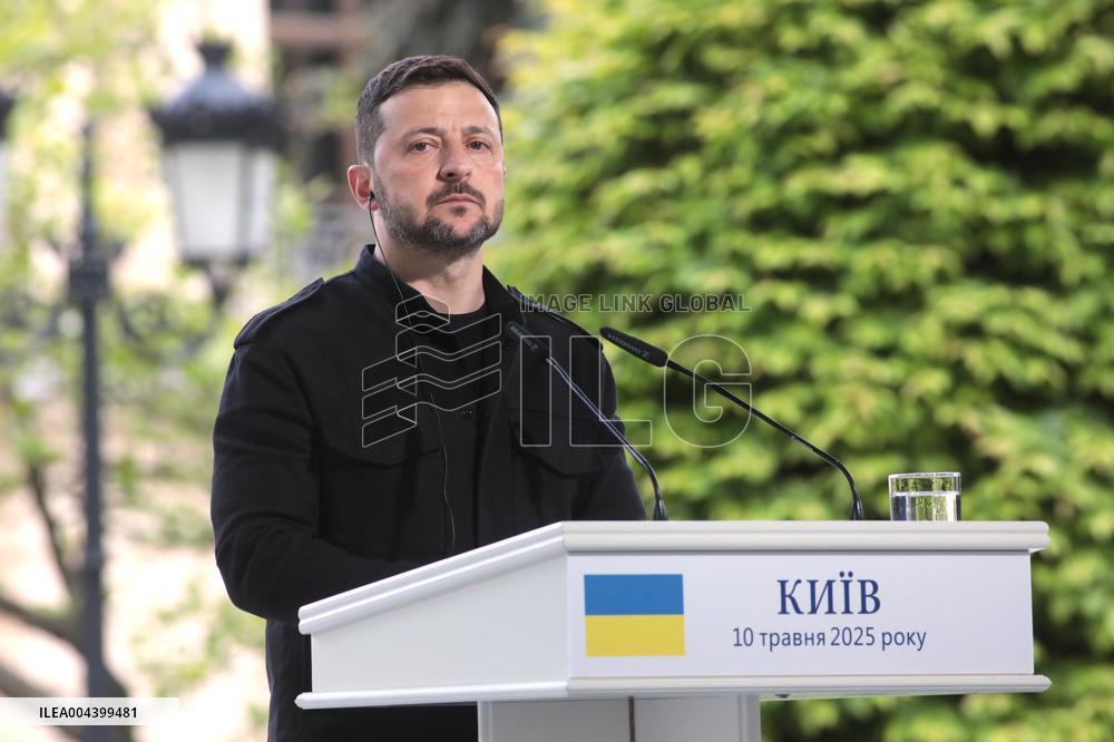 Joint news conference of Ukrainian President and Coalition of Willing leaders in Kyiv
