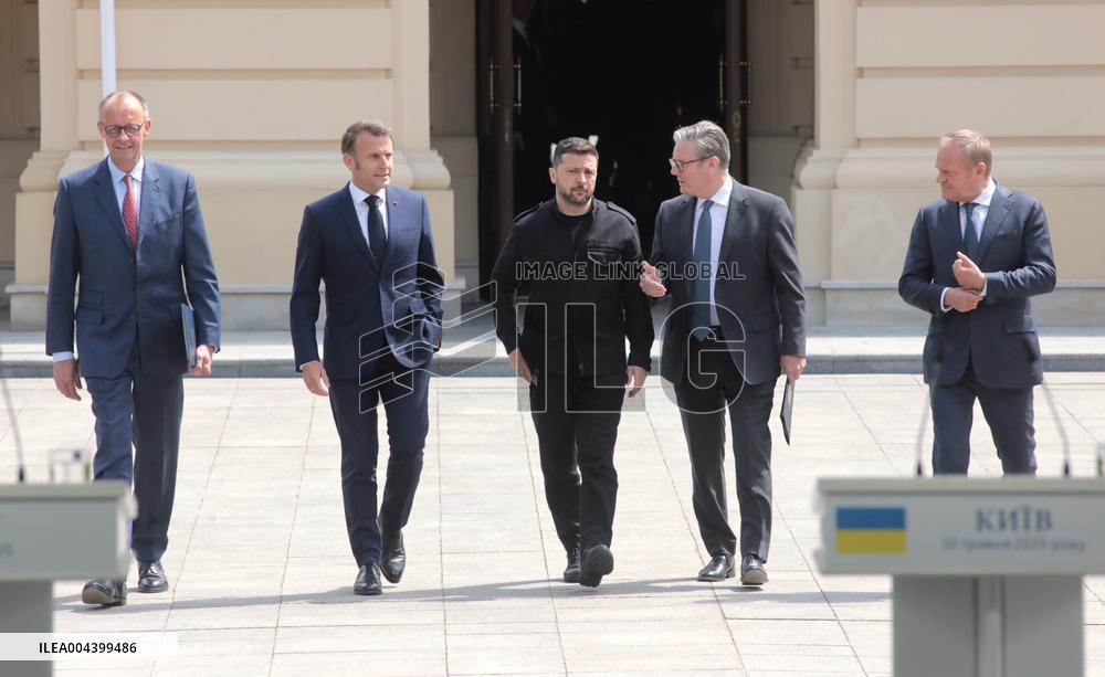 Joint news conference of Ukrainian President and Coalition of Willing leaders in Kyiv