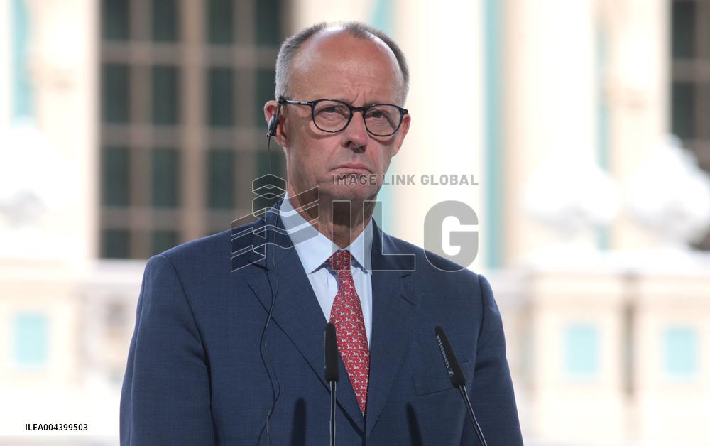 Joint news conference of Ukrainian President and Coalition of Willing leaders in Kyiv