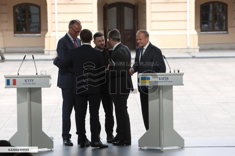 Joint news conference of Ukrainian President and Coalition of Willing leaders in Kyiv
