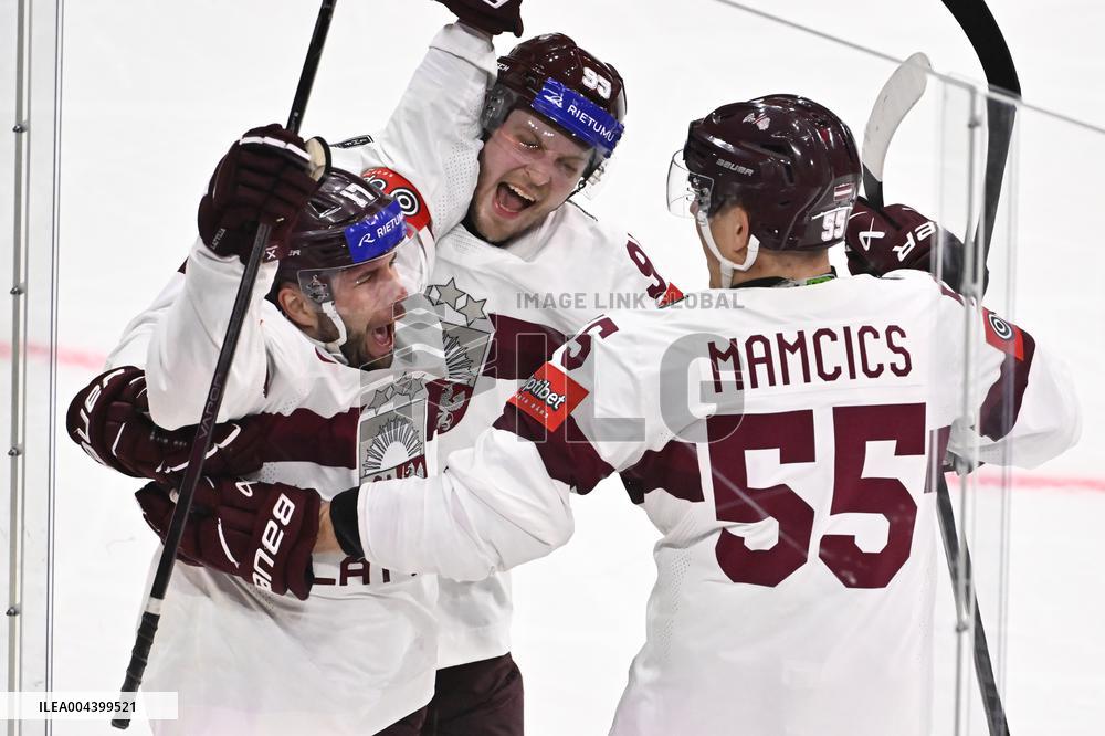 ICE HOCKEY WC FRANCE-LATVIA