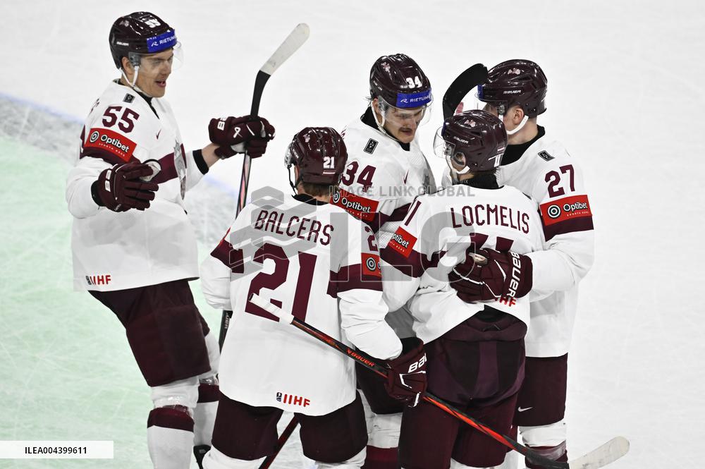ICE HOCKEY WC FRANCE-LATVIA