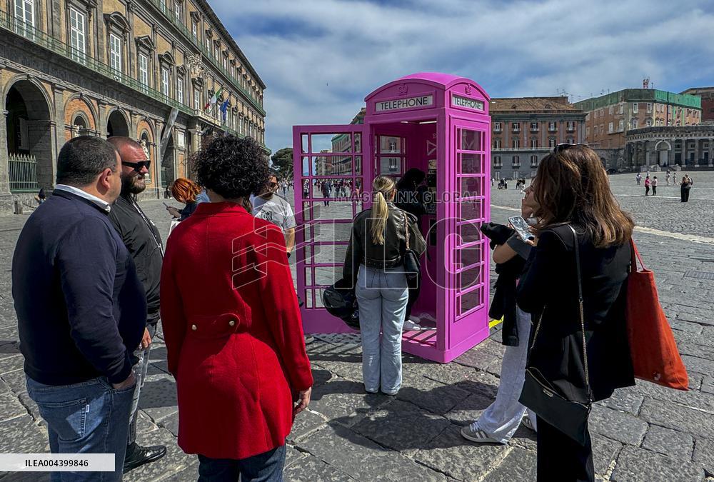 Ed Sheeran s Song Booth in Piazza Del Plebiscito - Naples