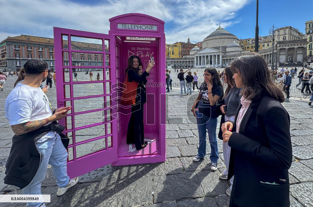 Ed Sheeran s Song Booth in Piazza Del Plebiscito - Naples