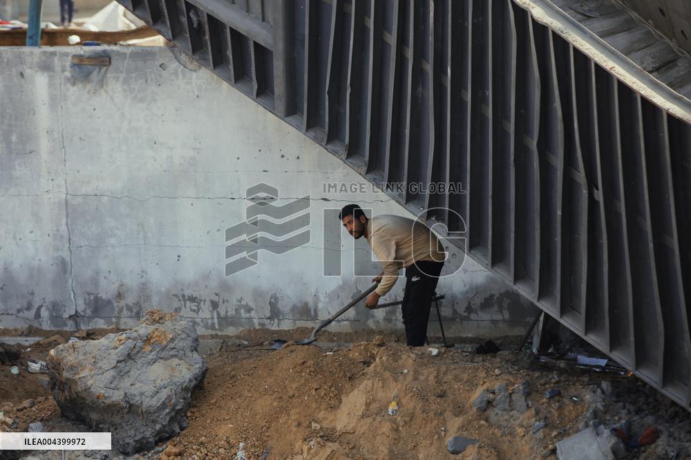 Daily Battle in Gaza