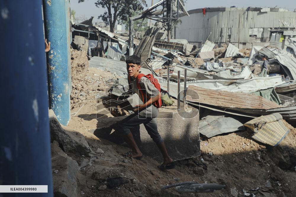 Daily Battle in Gaza