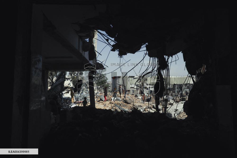 Daily Battle in Gaza