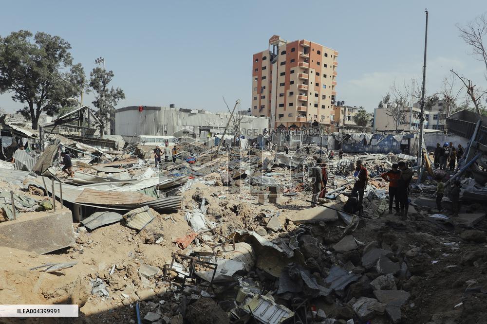 Daily Battle in Gaza