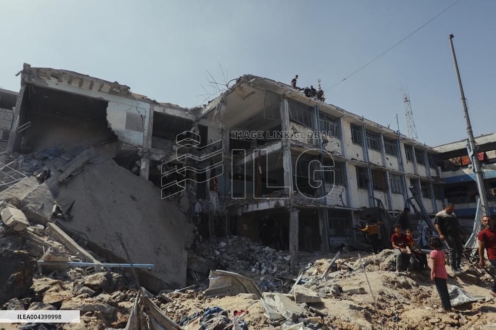 Daily Battle in Gaza