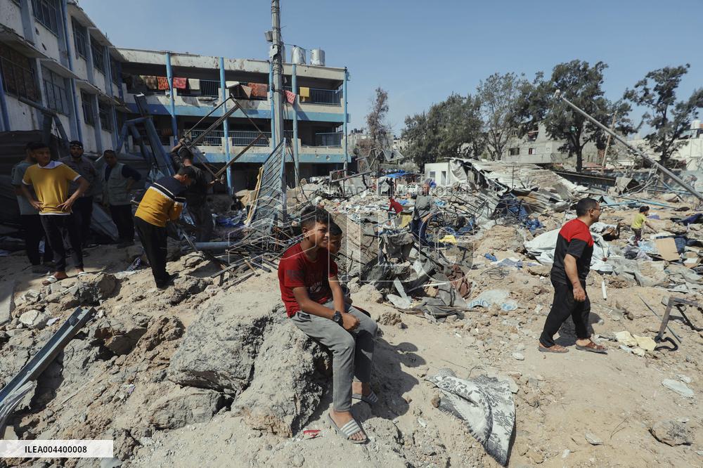 Daily Battle in Gaza