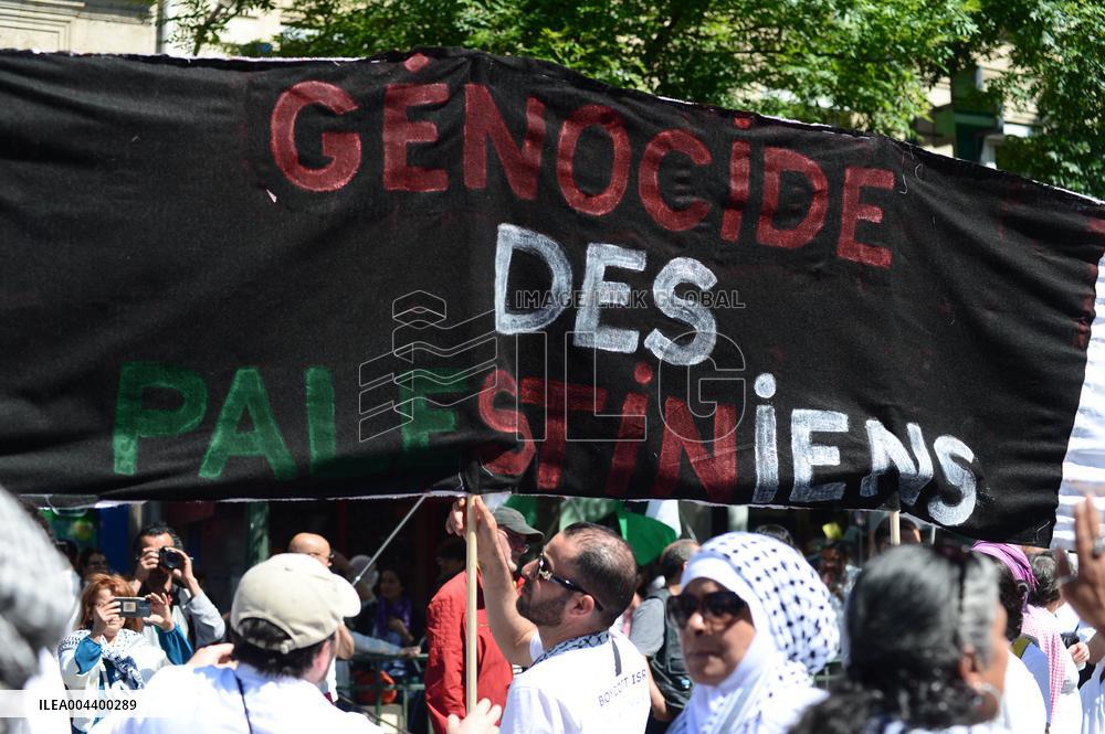 Demonstration for Gaza in Paris
