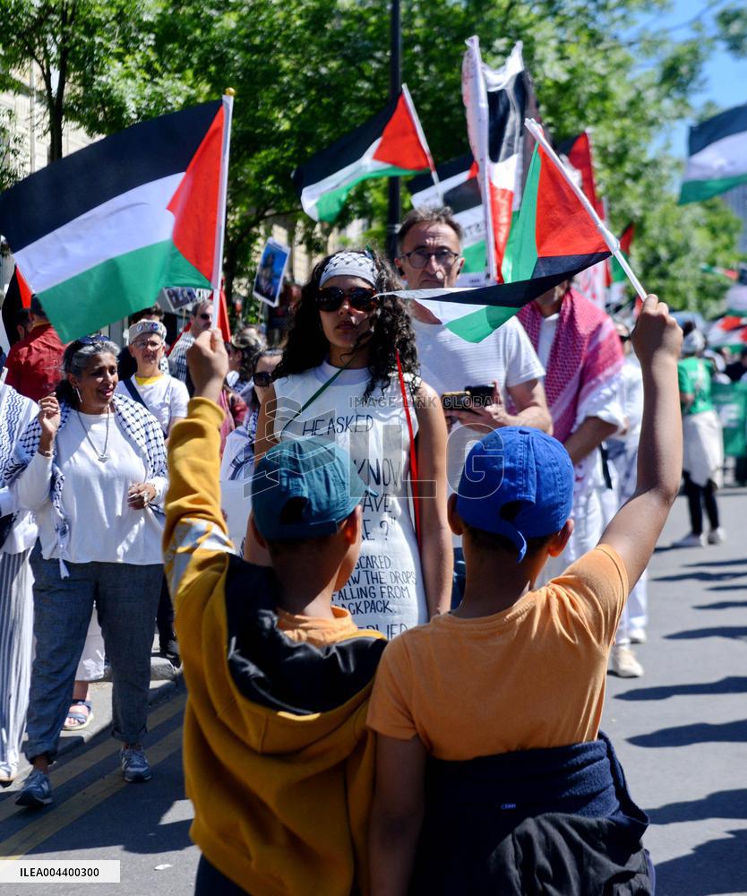 Demonstration for Gaza in Paris