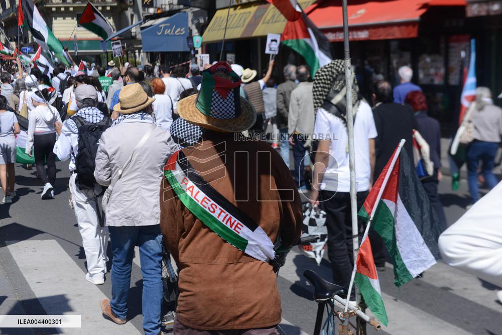 Demonstration for Gaza in Paris