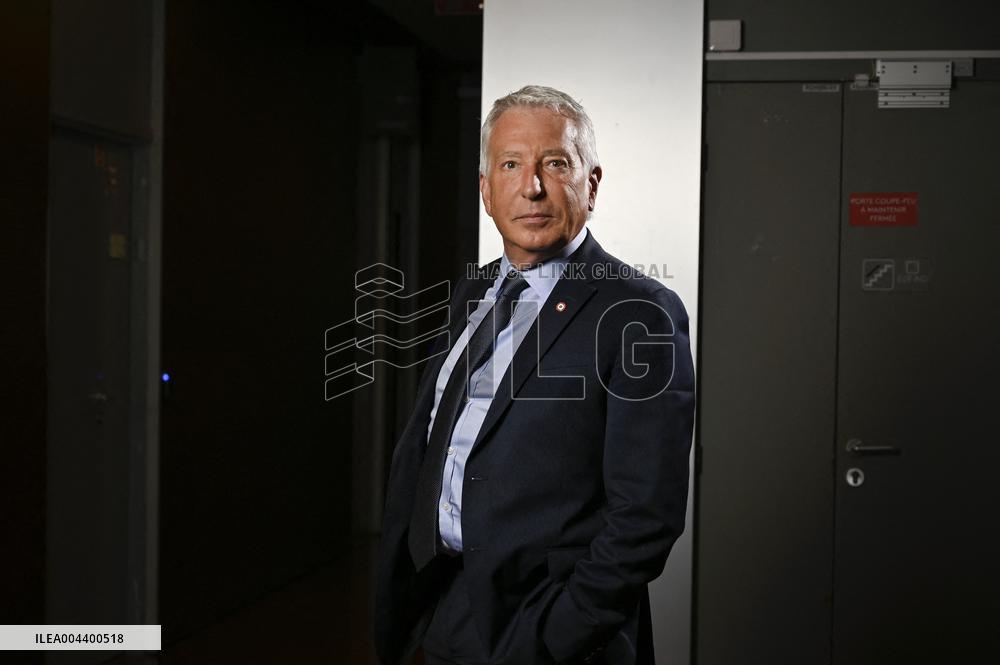 Philippe Ballard On Dimanche En Politique - Paris