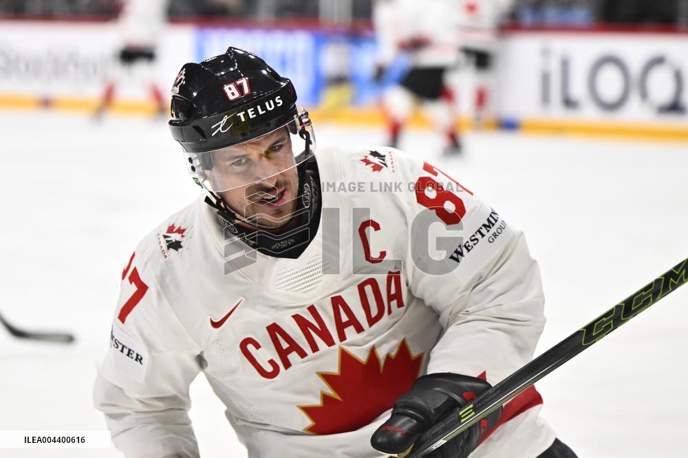 ICE HOCKEY WC LATVIA-CANADA