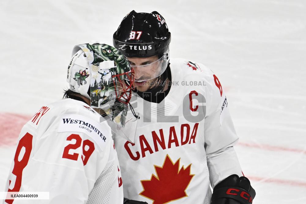 ICE HOCKEY WC LATVIA-CANADA