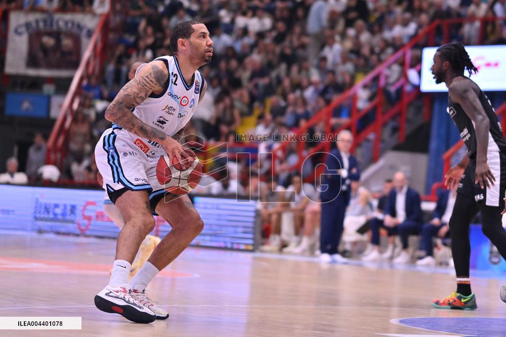 BASKET - Serie A - Napolibasket vs Dolomiti Energia Trentino