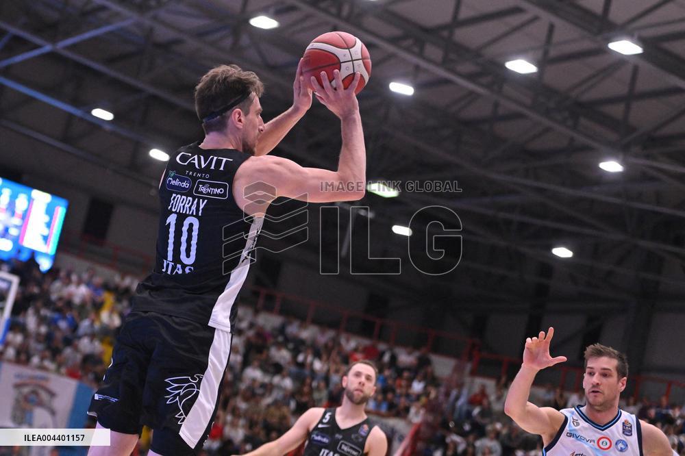 BASKET - Serie A - Napolibasket vs Dolomiti Energia Trentino