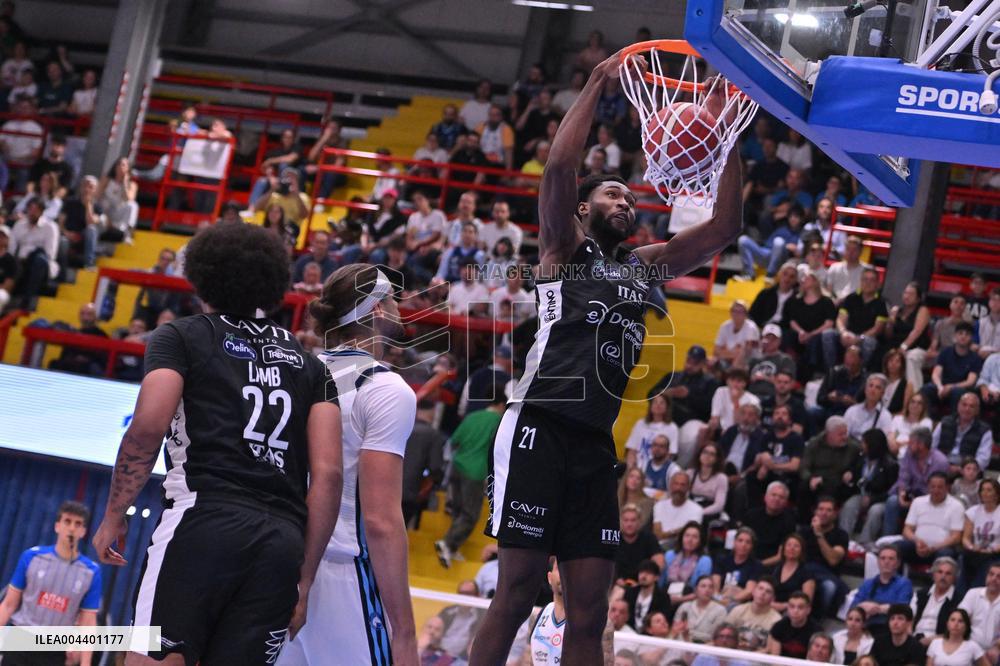 BASKET - Serie A - Napolibasket vs Dolomiti Energia Trentino
