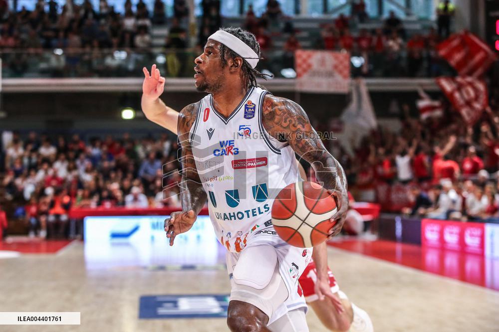 BASKET - Serie A - Unahotels Reggio Emilia vs Estra Pistoia