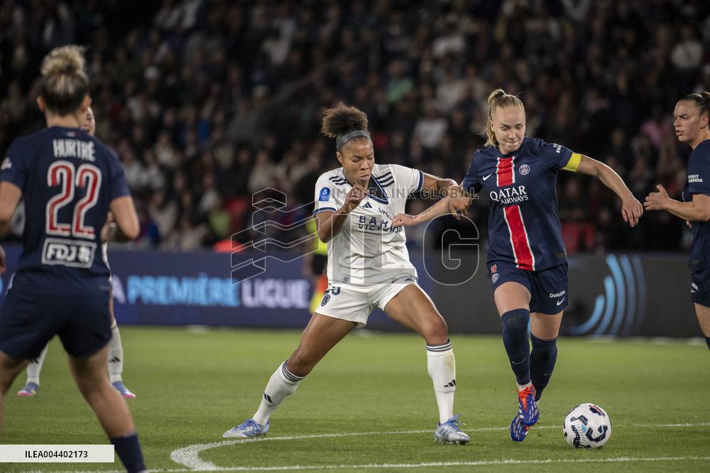 Ligue Feminine Semi Final Match - PSG v Paris FC - Paris