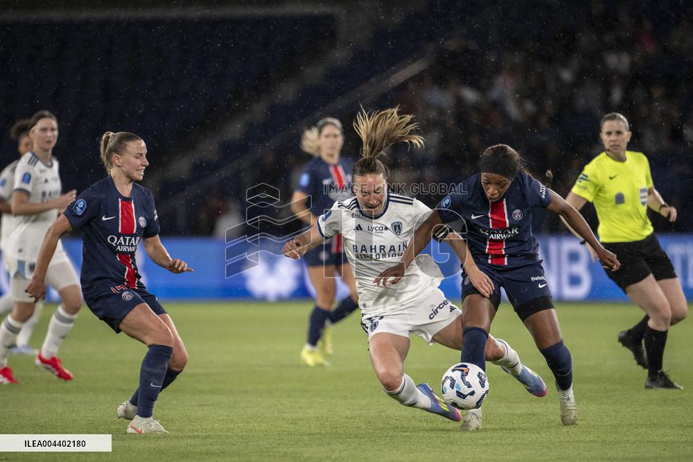 Ligue Feminine Semi Final Match - PSG v Paris FC - Paris