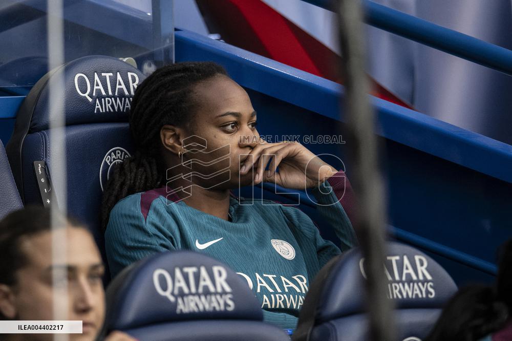 Ligue Feminine Semi Final Match - PSG v Paris FC - Paris