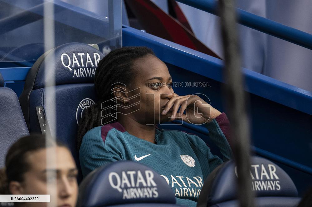 Ligue Feminine Semi Final Match - PSG v Paris FC - Paris
