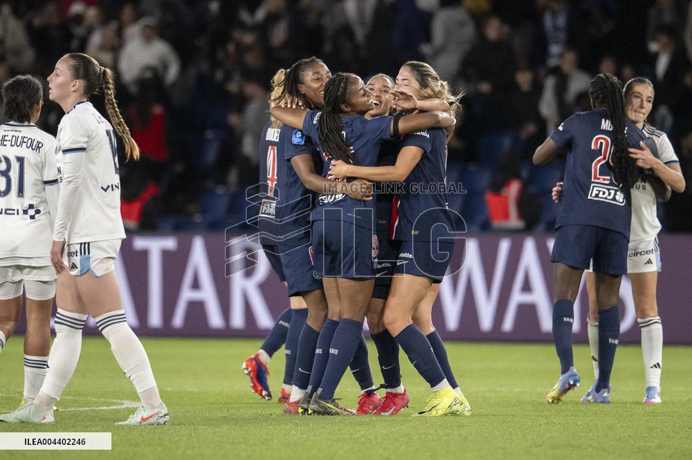 Ligue Feminine Semi Final Match - PSG v Paris FC - Paris
