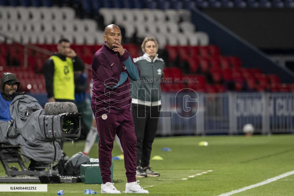 Ligue Feminine Semi Final Match - PSG v Paris FC - Paris