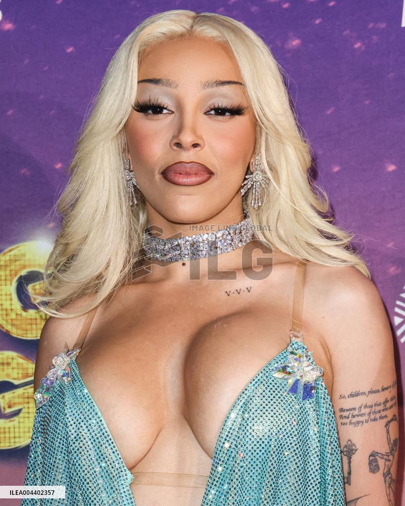 iHeartRadios 1027 KIIS FM Wango Tango - LA