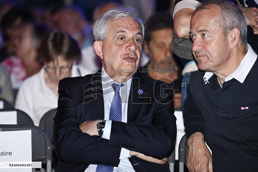 Bruno Retailleau At End-Of-Campaign Meeting - Boulogne-Billancourt