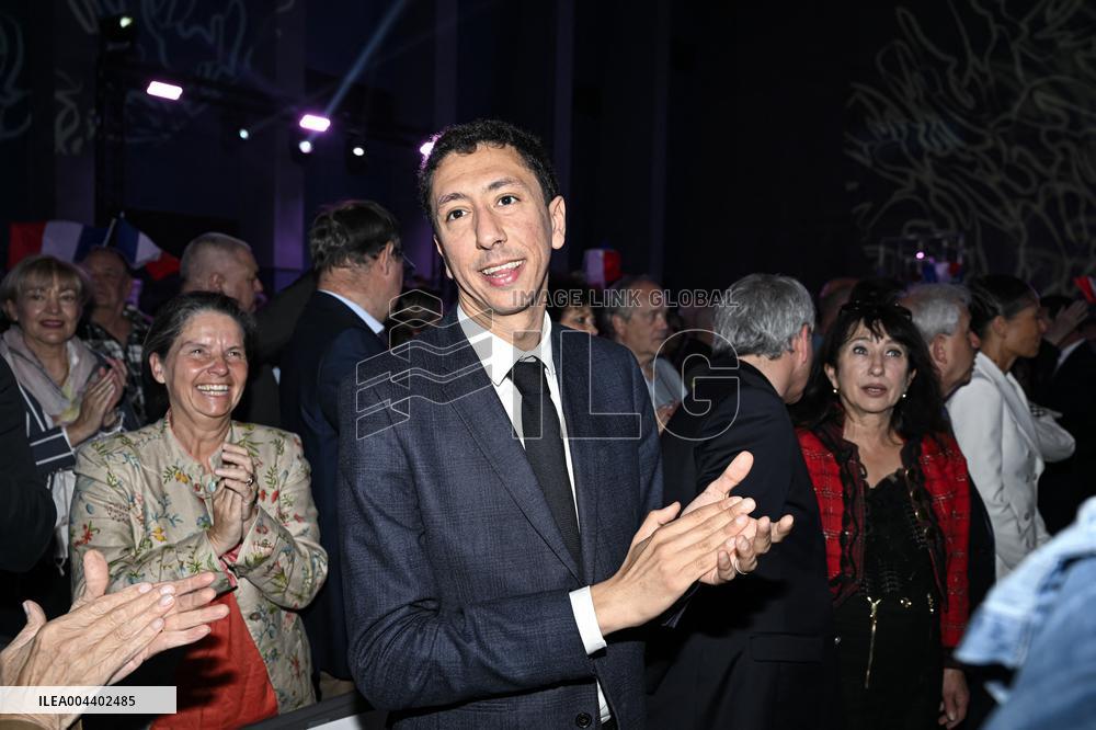 Bruno Retailleau At End-Of-Campaign Meeting - Boulogne-Billancourt