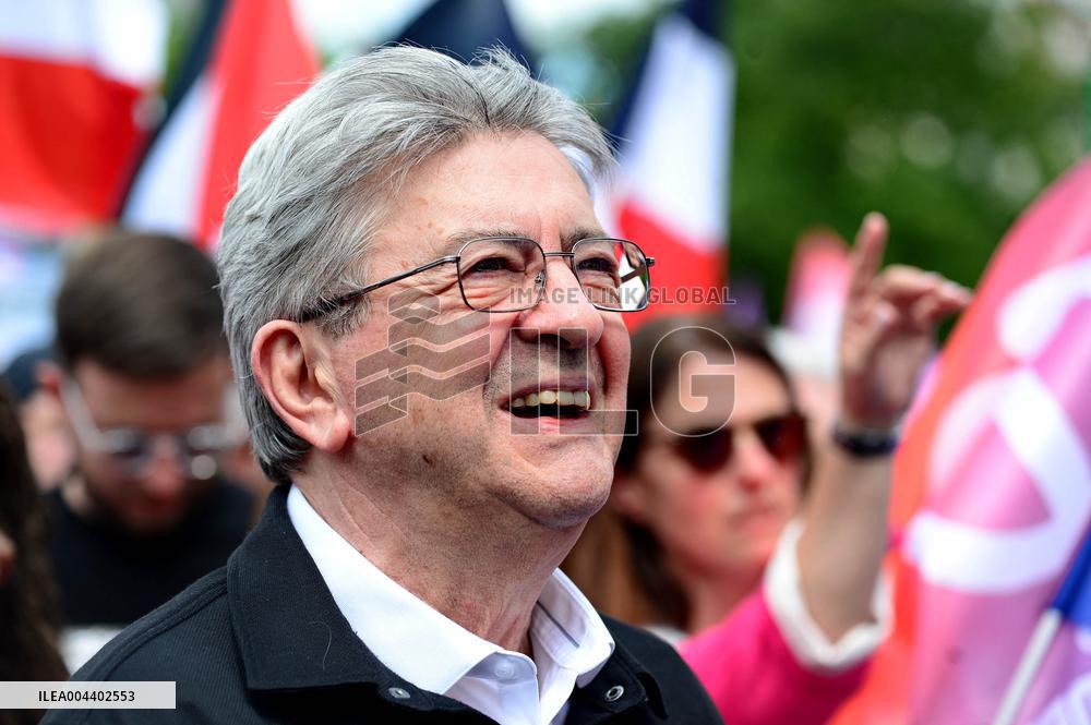 Jean-Luc Melenchon Joins March Against Islamophobia - Paris