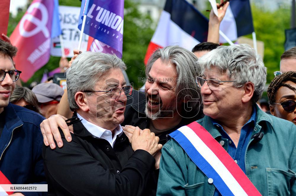 Jean-Luc Melenchon Joins March Against Islamophobia - Paris