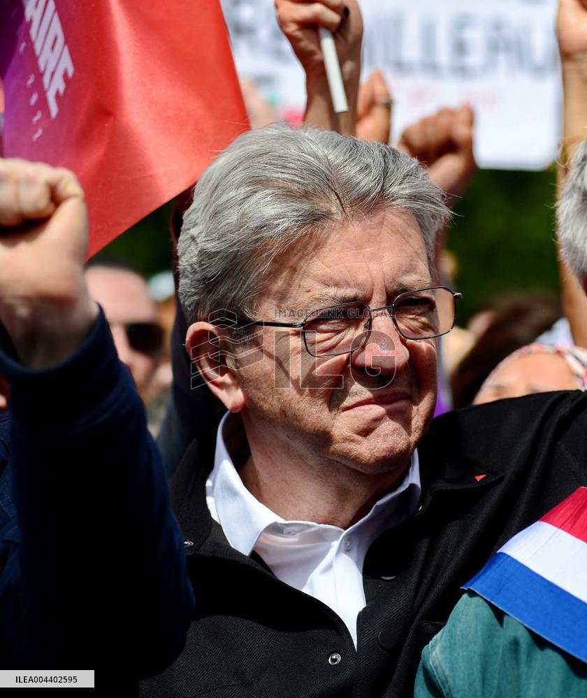 Jean-Luc Melenchon Joins March Against Islamophobia - Paris