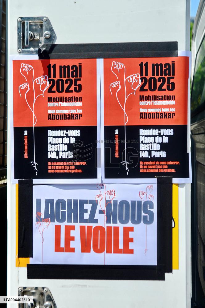 Jean-Luc Melenchon Joins March Against Islamophobia - Paris