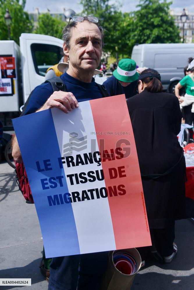 Jean-Luc Melenchon Joins March Against Islamophobia - Paris