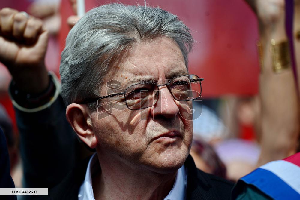 Jean-Luc Melenchon Joins March Against Islamophobia - Paris