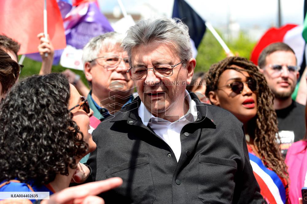 Jean-Luc Melenchon Joins March Against Islamophobia - Paris