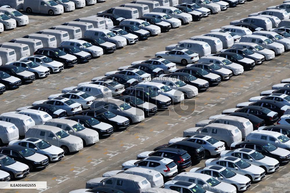 China April Vehicles Export