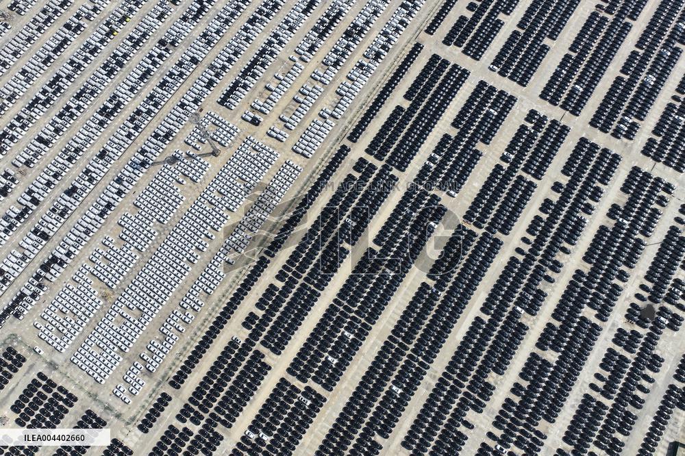 China April Vehicles Export