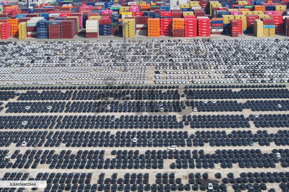 China April Vehicles Export