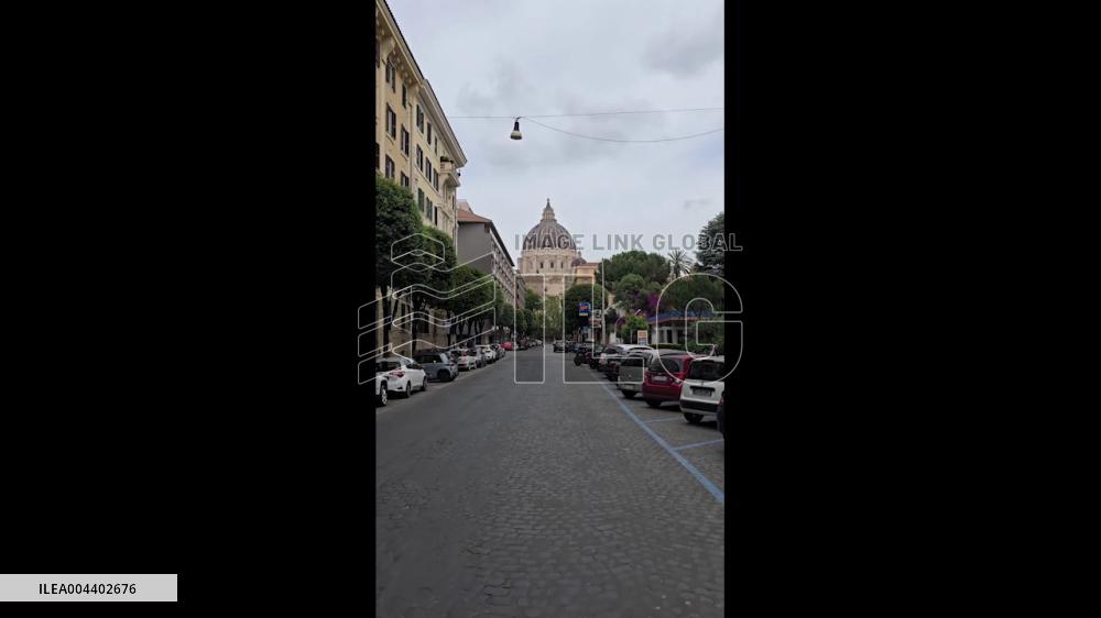 Vatican: Thousands Gather for Pope Leo XIV’s First Regina Caeli Prayers