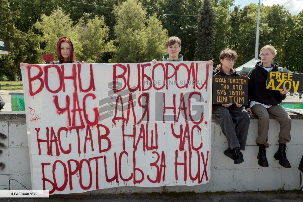 FreeAzov rally in Kyiv