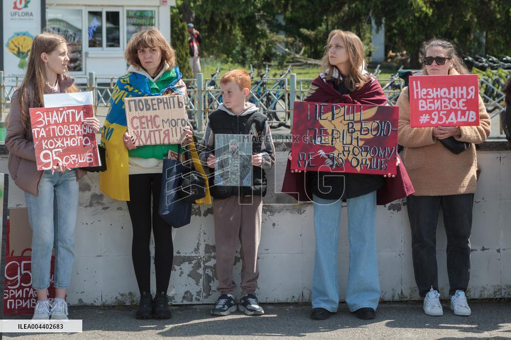 FreeAzov rally in Kyiv