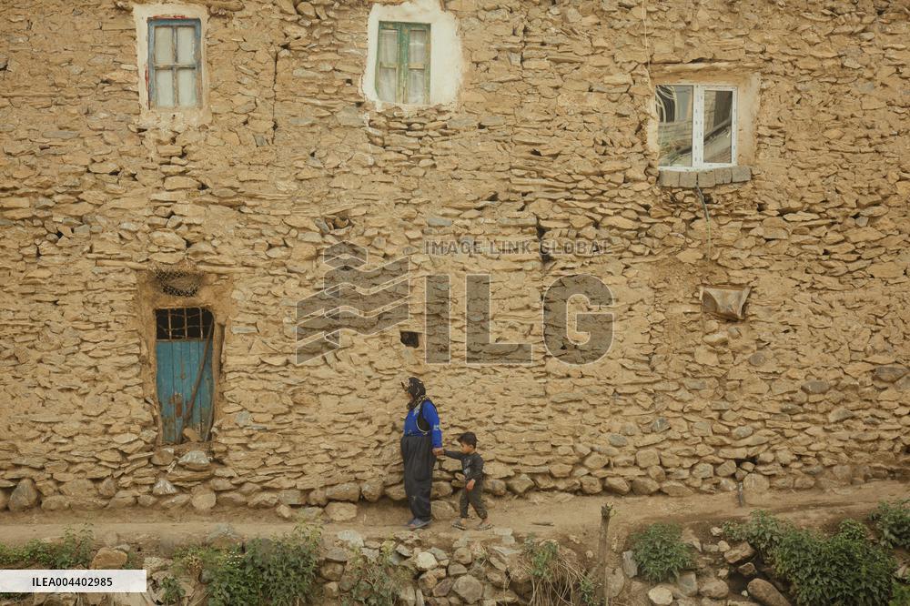 Iranian Nomads - Saqqez