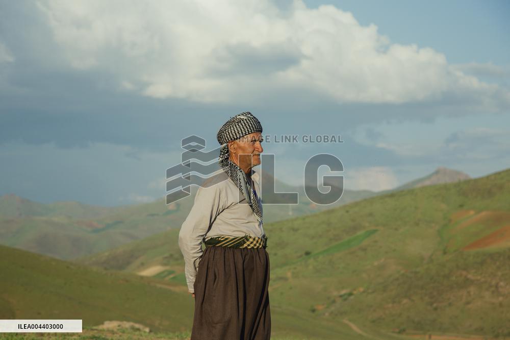 Iranian Nomads - Saqqez