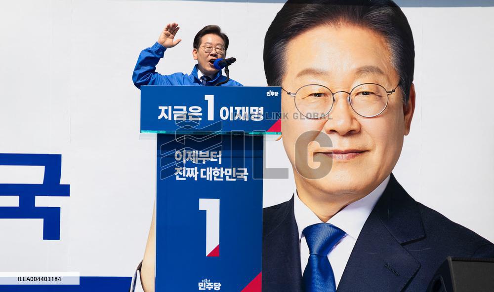 South Korea Presidential Election Campaign - Seoul