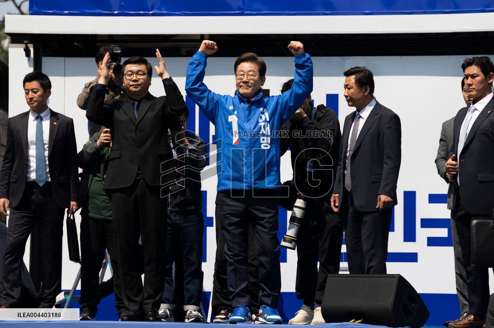 South Korea Presidential Election Campaign - Seoul